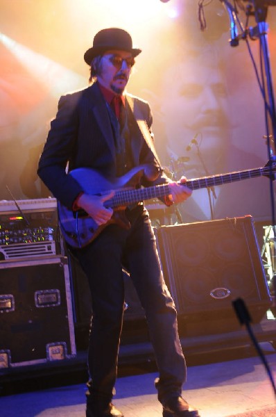 Les Claypool at Stubb's BarBQ, Austin, Texas 04/19/10