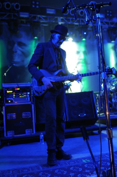 Les Claypool at Stubb's BarBQ, Austin, Texas 04/19/10