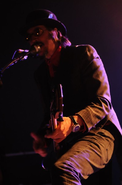 Les Claypool at Stubb's BarBQ, Austin, Texas 04/19/10