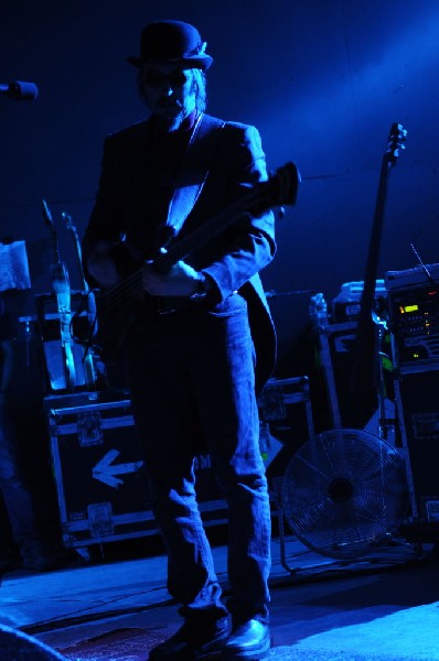 Les Claypool at Stubb's BarBQ, Austin, Texas 04/19/10