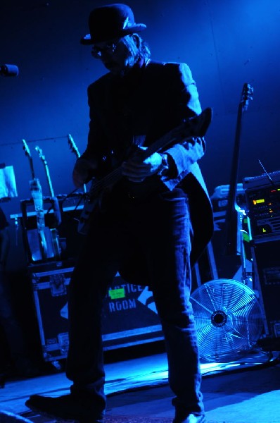 Les Claypool at Stubb's BarBQ, Austin, Texas 04/19/10