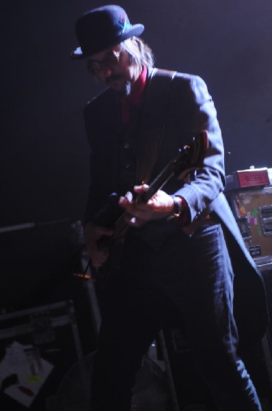 Les Claypool at Stubb's BarBQ, Austin, Texas 04/19/10
