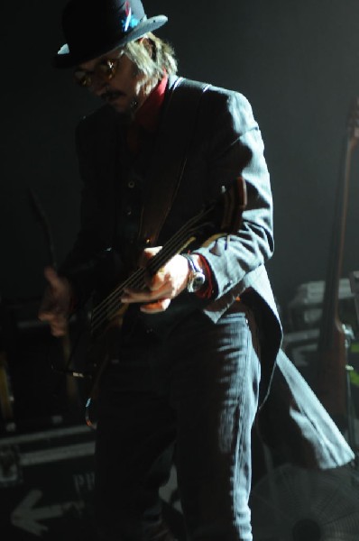 Les Claypool at Stubb's BarBQ, Austin, Texas 04/19/10