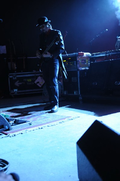 Les Claypool at Stubb's BarBQ, Austin, Texas 04/19/10