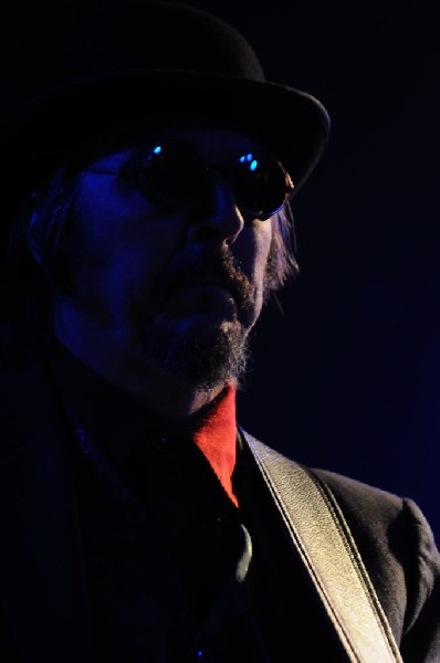 Les Claypool at Stubb's BarBQ, Austin, Texas 04/19/10