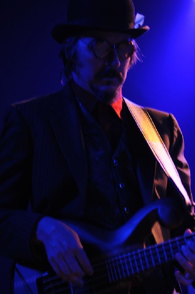 Les Claypool at Stubb's BarBQ, Austin, Texas 04/19/10