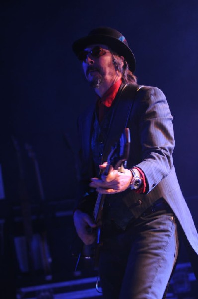 Les Claypool at Stubb's BarBQ, Austin, Texas 04/19/10