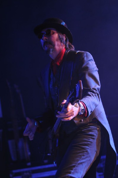Les Claypool at Stubb's BarBQ, Austin, Texas 04/19/10