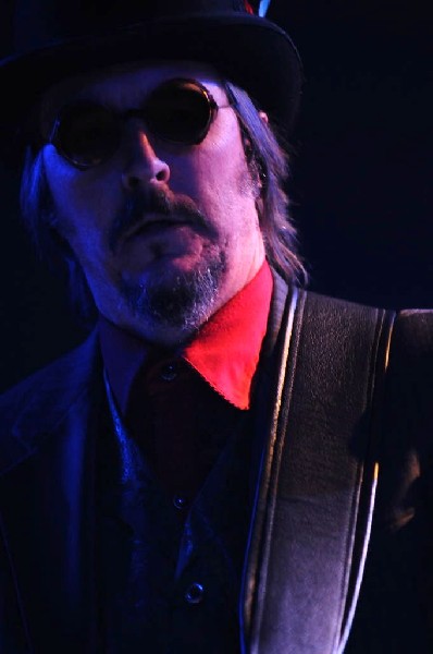 Les Claypool at Stubb's BarBQ, Austin, Texas 04/19/10