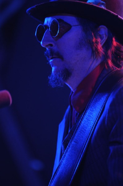 Les Claypool at Stubb's BarBQ, Austin, Texas 04/19/10