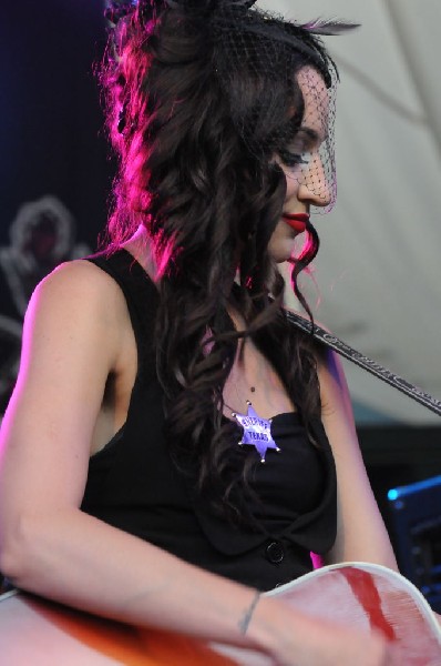 Lindi Ortega at Stubb's BarBQ, Austin, Texas 05/06/12