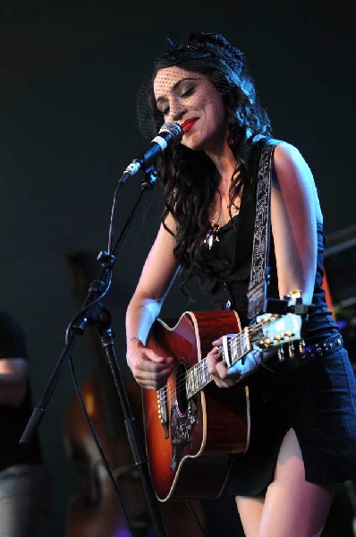 Lindi Ortega at Stubb's BarBQ, Austin, Texas 05/06/12