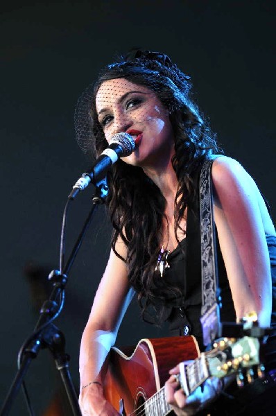 Lindi Ortega at Stubb's BarBQ, Austin, Texas 05/06/12