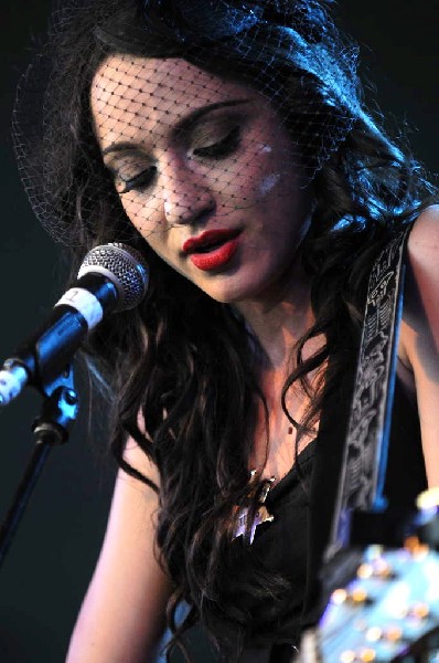 Lindi Ortega at Stubb's BarBQ, Austin, Texas 05/06/12