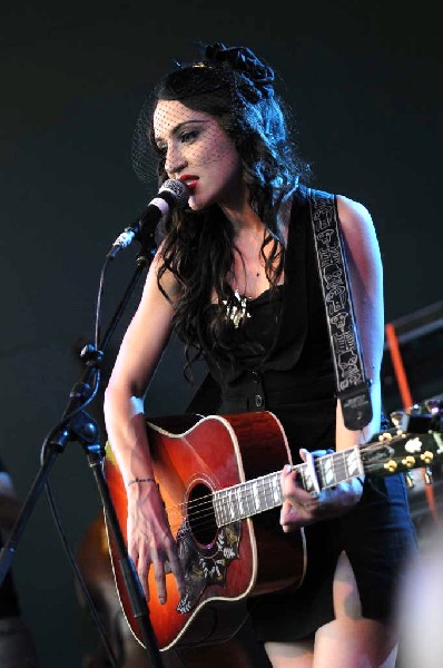 Lindi Ortega at Stubb's BarBQ, Austin, Texas 05/06/12