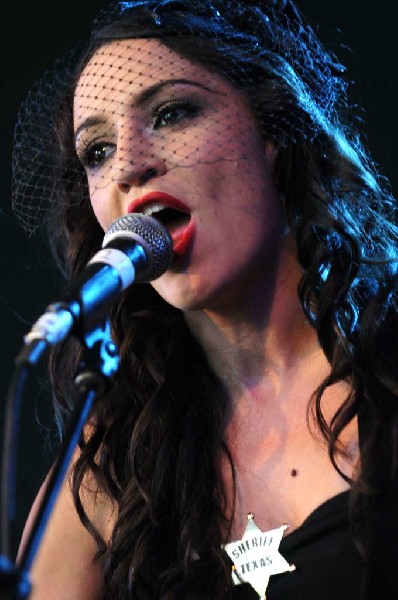 Lindi Ortega at Stubb's BarBQ, Austin, Texas 05/06/12