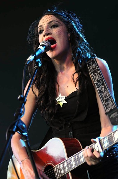 Lindi Ortega at Stubb's BarBQ, Austin, Texas 05/06/12