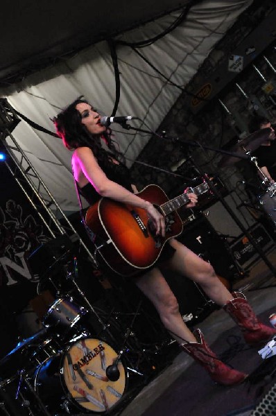 Lindi Ortega at Stubb's BarBQ, Austin, Texas 05/06/12