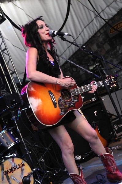 Lindi Ortega at Stubb's BarBQ, Austin, Texas 05/06/12