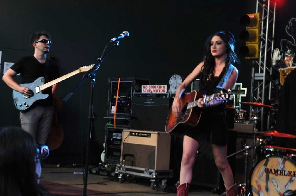 Lindi Ortega at Stubb's BarBQ, Austin, Texas 05/06/12