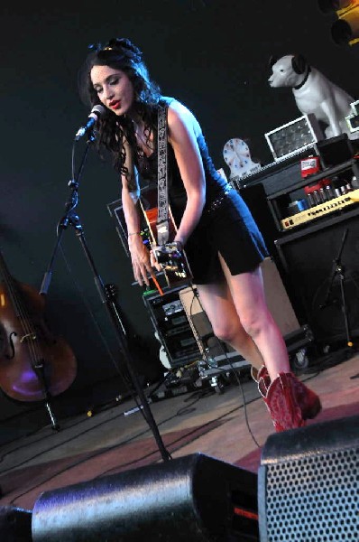 Lindi Ortega at Stubb's BarBQ, Austin, Texas 05/06/12