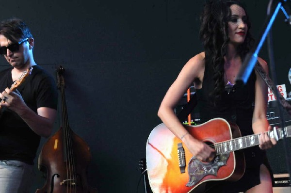 Lindi Ortega at Stubb's BarBQ, Austin, Texas 05/06/12