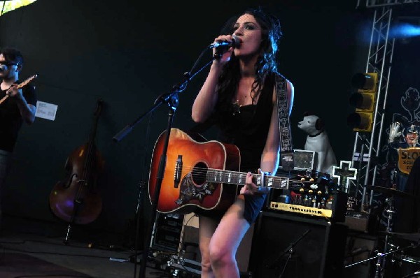 Lindi Ortega at Stubb's BarBQ, Austin, Texas 05/06/12