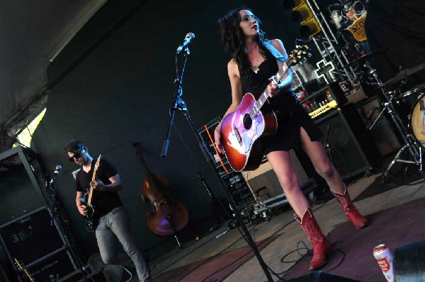 Lindi Ortega at Stubb's BarBQ, Austin, Texas 05/06/12