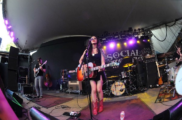 Lindi Ortega at Stubb's BarBQ, Austin, Texas 05/06/12