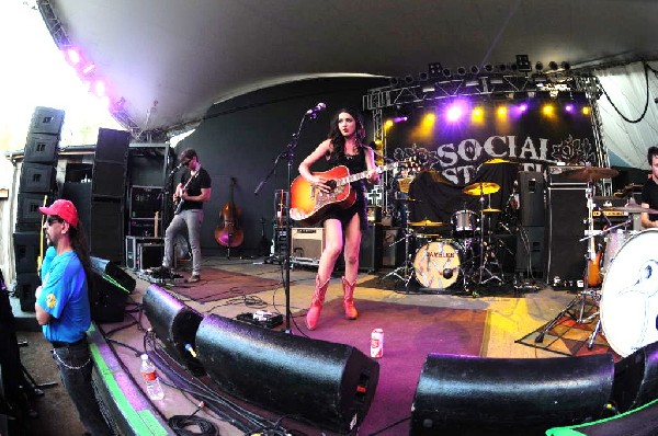 Lindi Ortega at Stubb's BarBQ, Austin, Texas 05/06/12