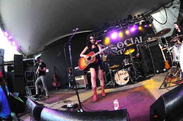 Lindi Ortega at Stubb's BarBQ, Austin, Texas 05/06/12