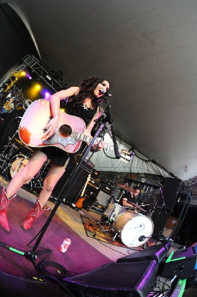 Lindi Ortega at Stubb's BarBQ, Austin, Texas 05/06/12