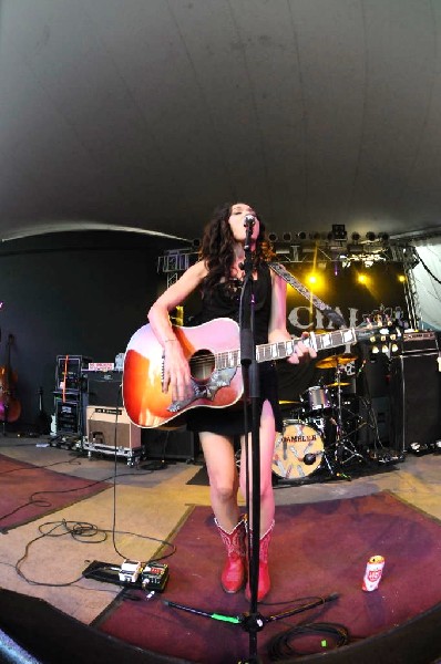 Lindi Ortega at Stubb's BarBQ, Austin, Texas 05/06/12