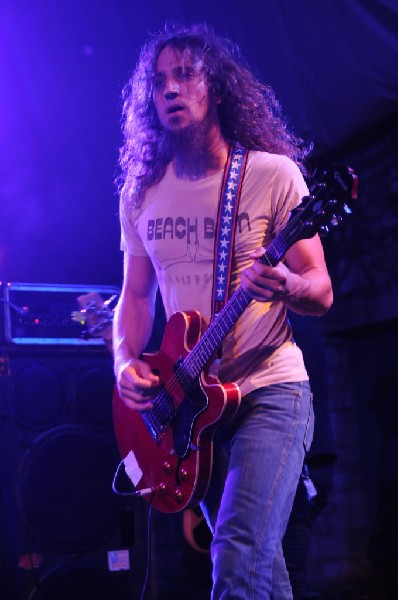 The Lions at Stubb's BarBQ, Austin, Texas