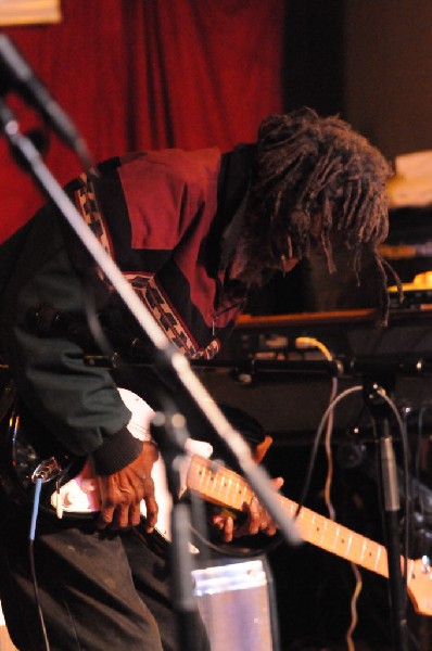 Little Joe Washington at Lamberts's BarBQ, Austin, Tx