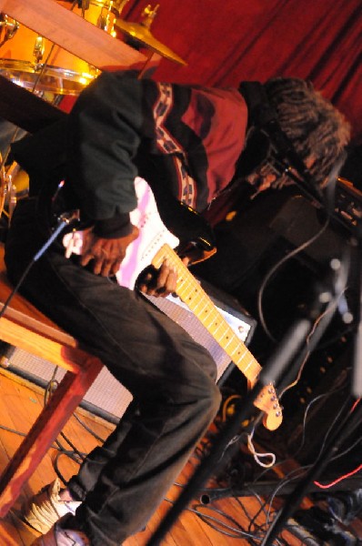 Little Joe Washington at Lamberts's BarBQ, Austin, Tx