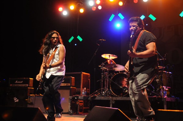 Los Lonely Boys at the Hutto 100 Celebration Music Festival, Hutto, Texas 0