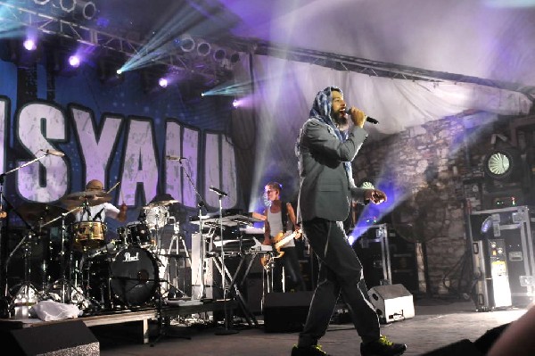 Matisyahu at Stubb's BarBQ, Austin, Texas 08/18/10 - photo by Jeff Barringe