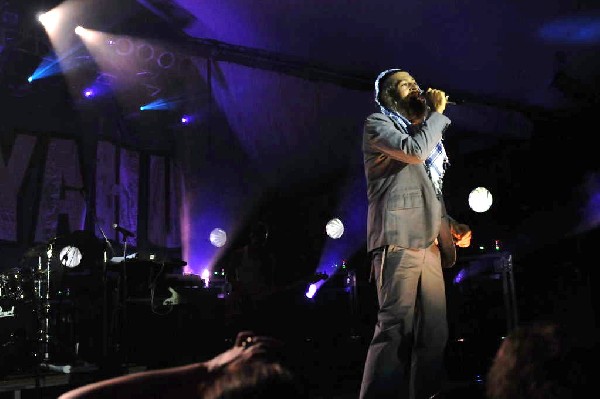 Matisyahu at Stubb's BarBQ, Austin, Texas 08/18/10 - photo by Jeff Barringe