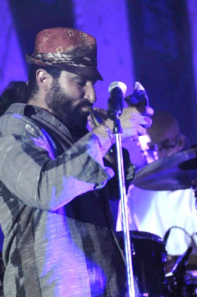 Matisyahu at Stubb's BarBQ, Austin, Texas 08/18/10 - photo by Jeff Barringe