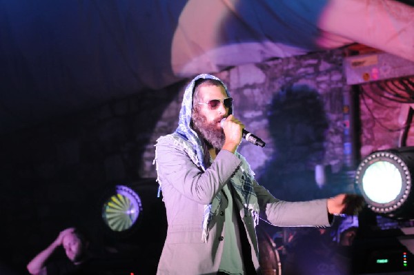 Matisyahu at Stubb's BarBQ, Austin, Texas 08/18/10 - photo by Jeff Barringe