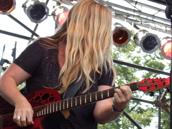 Melissa Reaves at ACL Fest 2006, Austin, Tx.