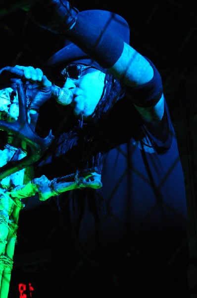 Ministry at La Zona Rosa, Austin, Texas