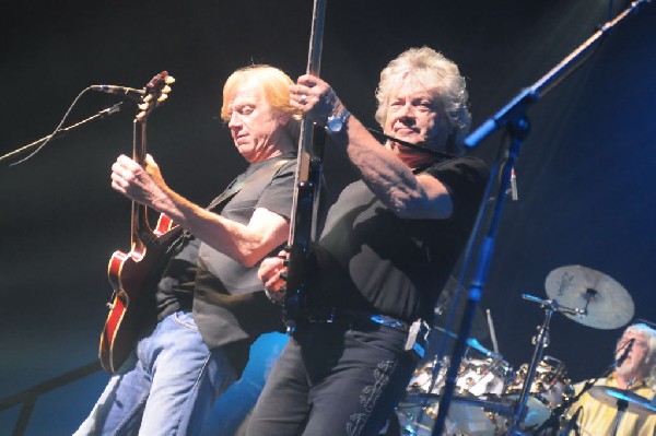 The Moody Blues at ACL Live Moody Theater, Austin, Texas 04/28/2011 - photo