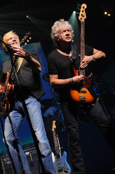 The Moody Blues at ACL Live Moody Theater, Austin, Texas 04/28/2011 - photo