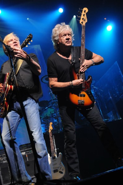 The Moody Blues at ACL Live Moody Theater, Austin, Texas 04/28/2011 - photo