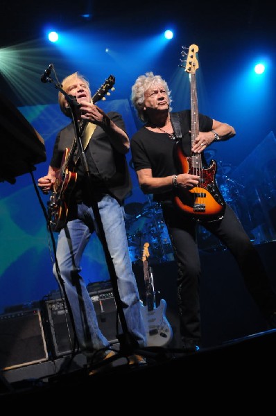 The Moody Blues at ACL Live Moody Theater, Austin, Texas 04/28/2011 - photo