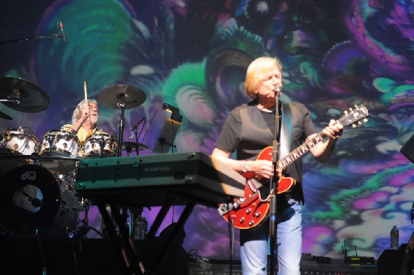 The Moody Blues at ACL Live Moody Theater, Austin, Texas 04/28/2011 - photo