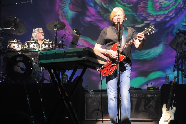 The Moody Blues at ACL Live Moody Theater, Austin, Texas 04/28/2011 - photo