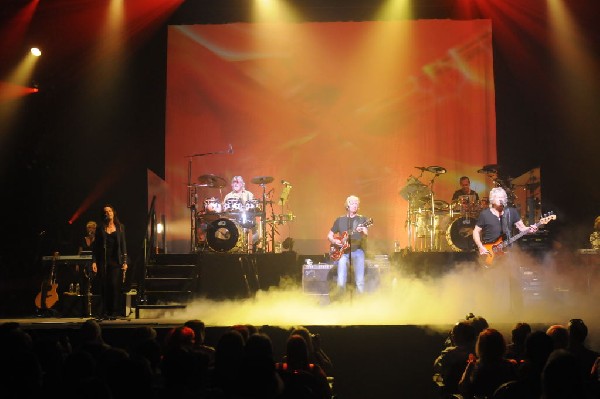 The Moody Blues at ACL Live Moody Theater, Austin, Texas 04/28/2011 - photo